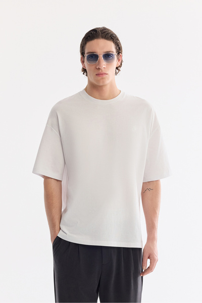 Avva Erkek Ekru Bisiklet Yaka Rayon Oversize Fit T-Shirt B001050
