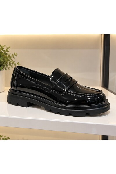 Zenora Shoes Kadın Loafer Makosen Siyah Rugan Kalın Tabanlı Ayakkabı