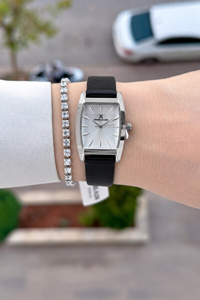 Daniel Klein Kasası Silver Kordonu Siyah Renk 23 Mm 24 Ay Garantili Kadın Kol...