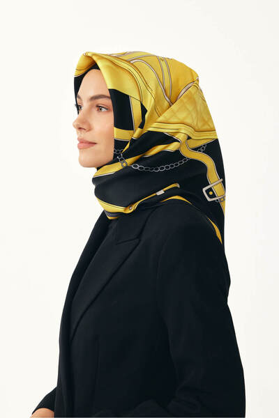 VALERİCE EŞARP