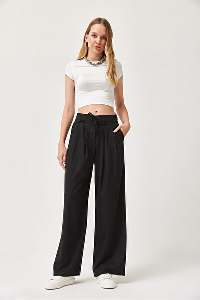 Juuuj Black Viscose Textured High Waist Loose Cut Pants with Self Belt and Si...