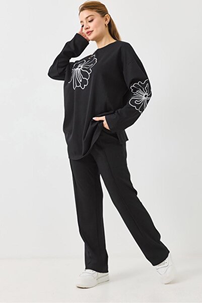 Juuuj Black Flexible Textured High-Waisted Comfortable Fit Pipe-Leg Trousers ...