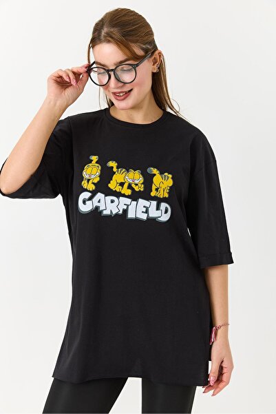 Juuuj Black Crew Neck Short Sleeve T-Shirt with Side Slits and Garfield Print...