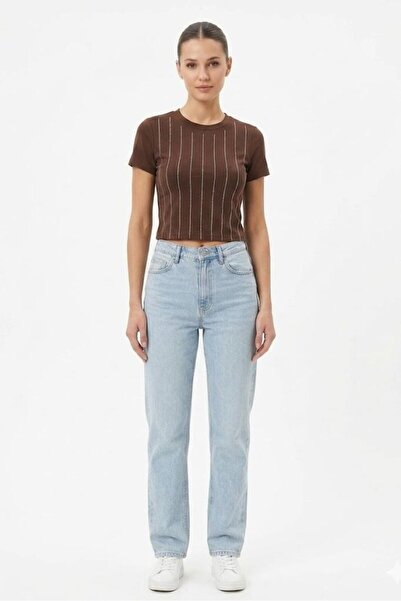 Juuuj Brown Stretchy Textured Crew Neck Short Sleeve Crop Form Stone Detailed...