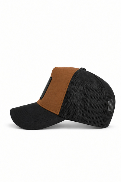 BlackBörk Șapcă Trucker Negru-Camel cu Logo Wake Up