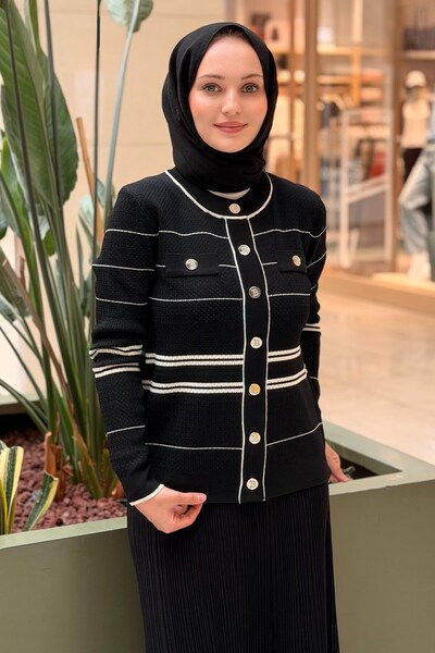 Ghisa Round Neck Horizontal Striped Front Snap Button Knitwear Cardigan