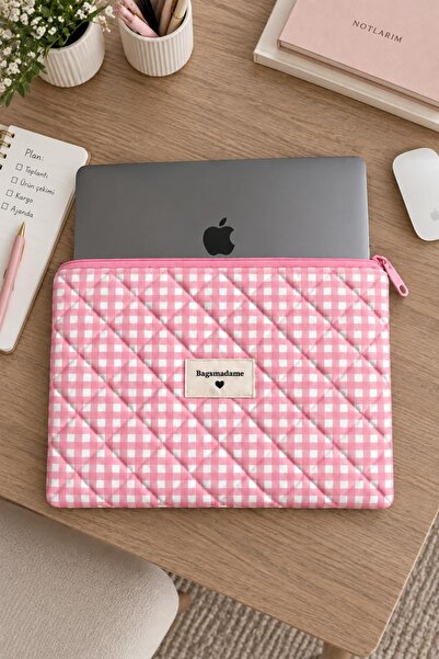 BagsMadame Pembe Pötikare Desen Tablet Çantası 32x22 Cm 11.5 İnç Tablet Kılıf...