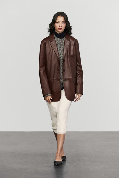 Massimo Dutti Cep detaylı napa deri blazer