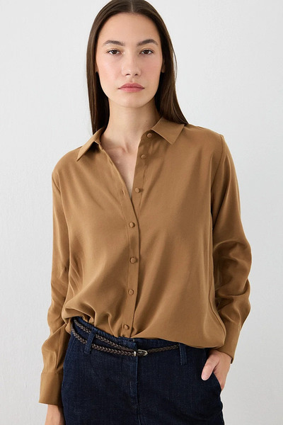 Gusto Classic Cut Viscose Shirt - Camel