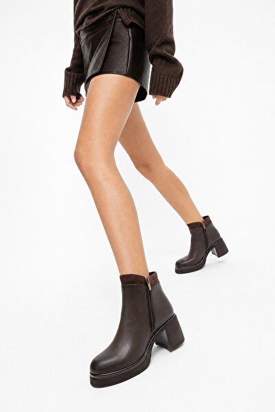 LuviShoes Raphael Brown Leather Thick Heeled Women's Boots