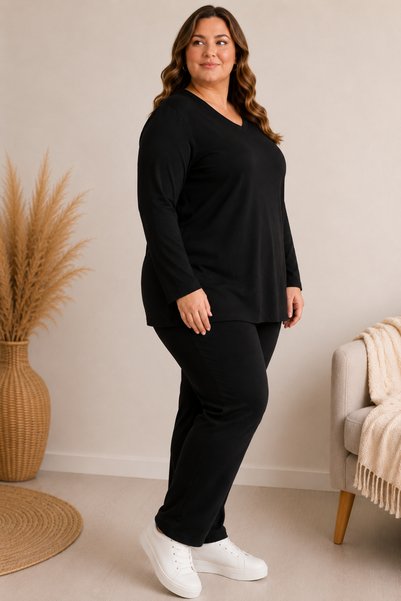 Mügerella EST.2026 Plus Size V-Neck Soft Texture Long Sleeve Blouse