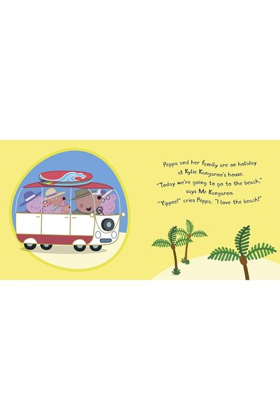 OM BOOKS Peppa Pig: Peppa At The Beach