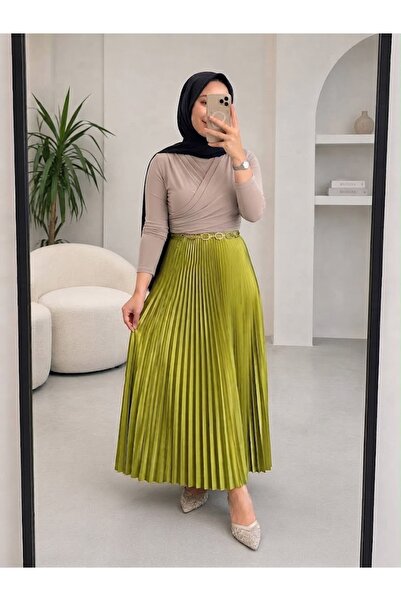 modapark.ist Double-Breasted Collared Blouse and Pleated Skirt Set