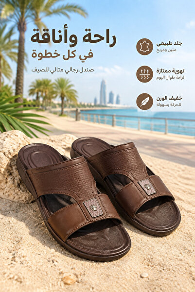 Generic Brand صنادل رجالية جلدية منقوشة بتصميم مربع وشعار حصان معدني، نعل داخ...