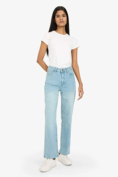 DeFacto G2215AXNM28 Mavi Comfort Straıght Normal Bel Bilek Boy Jean Yıkamalı ...
