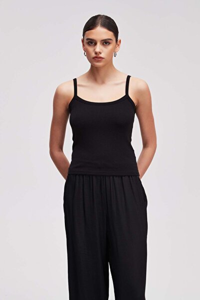 Livia Women's Waist-Length Plain Strappy Top