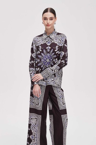 Livia Women's Paisley Printed Long-Sleeve Top