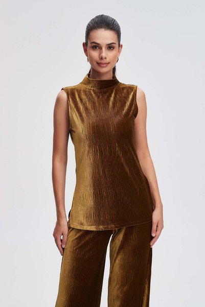Livia Women's Plain Sleeveless Top