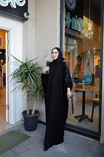 SAHRA BUTİK OMUZ İNCİLİ YARASA TRİKO ELBİSE