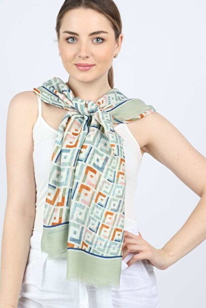 mica Patterned Scarf