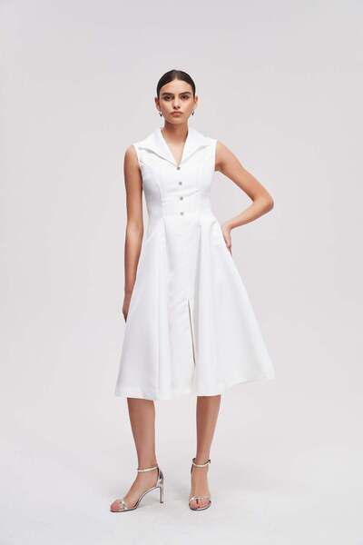 Livia Women's Knee-Length Plain Sleeveless Dress