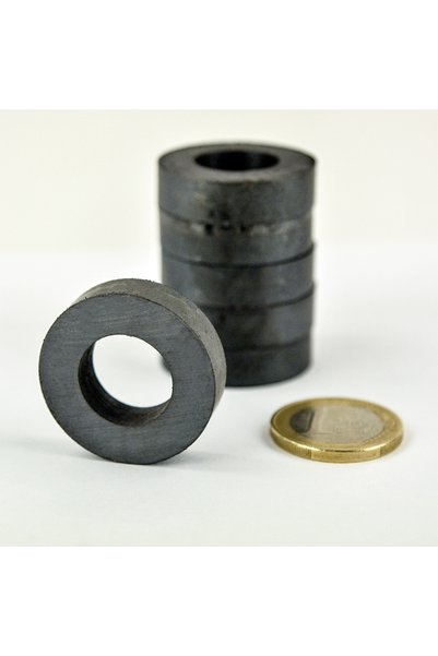 Magnitech Μαγνήτης Φερρίτης Φ30x8x16mm Δύναμη Έλξης 1.6kg