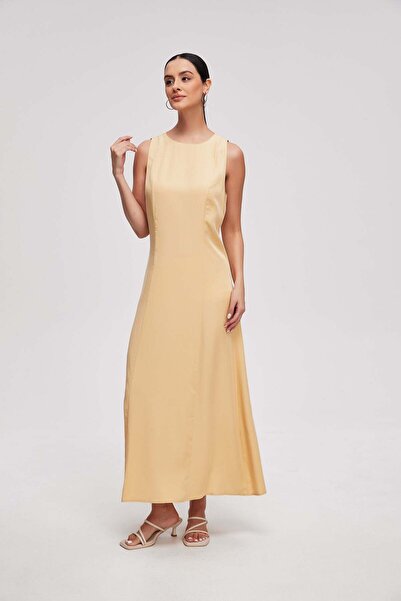 Livia Women's Midi Plain Sleeveless Dress