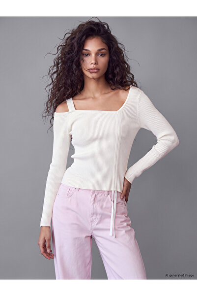 LC Waikiki Vizyon New Season White Asymmetrical Collar Open Shoulder Detailed...