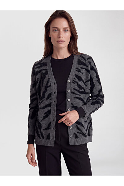 LC Waikiki Vizyon New Season Black Leopard Patterned Women's Knitwear Cardigan