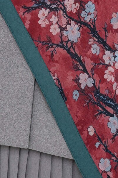 Mooncorn Woode Desen Hebei Silk Shawl