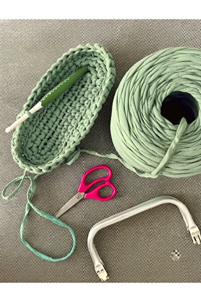 UMRA collection Combed Cotton Thread 300-400Gr Color - Green Shade