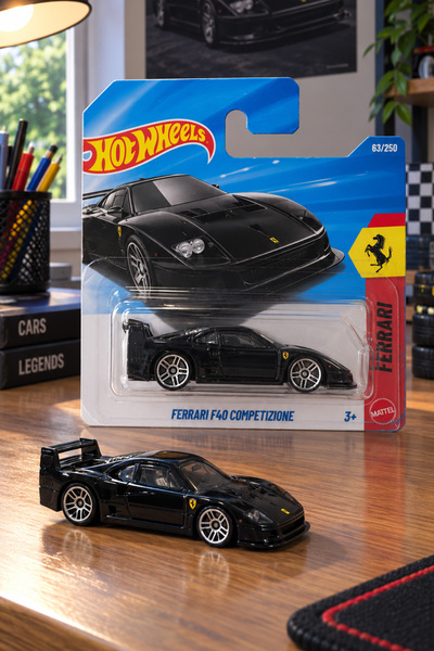 HOT WHEELS Ferrari F40 Competizione Koruma Kabı Dahil Oyuncak Araba