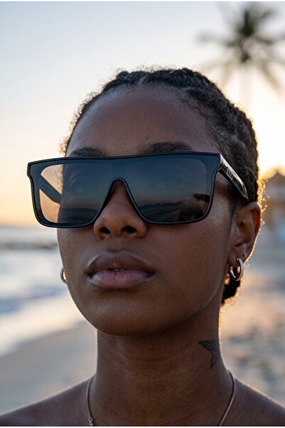 MONAL EYEWEAR نظارات شمسية مستقطبة موديل Yekpare باللون الأسود 58 Ekartman لل...