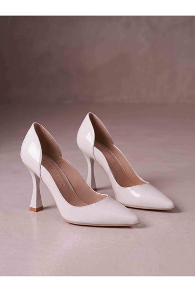 Güllü Shoes White Wrinkled Patent Leather Stiletto Heel, Curved Side Cut-Out, Pointed Toe, Thin Heel, Evening Party Shoes