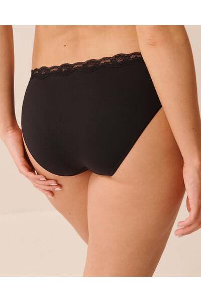 La Vie en Rose سروال بيكيني ناعم للغاية مزين بالدانتيل