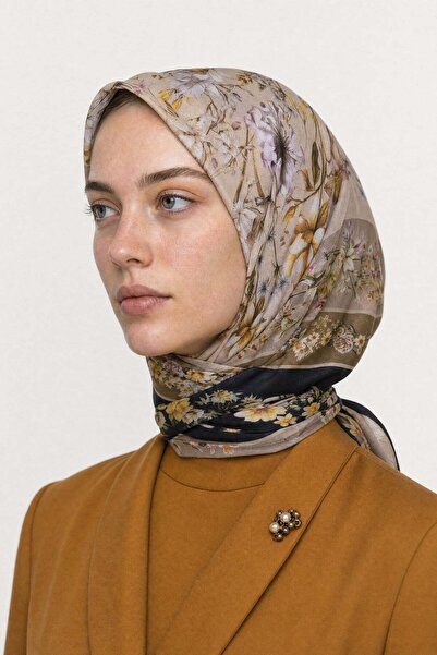 Mooncorn Orlienne Patterned Organic Scarf