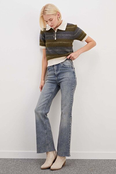 Fulla Moda Fermuarlı Kesik Paça Flare Jean