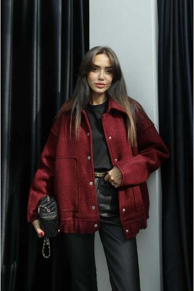 Perry Boutique Μπουφάν Bomber σε μπορντό χρώμα με μεγάλες τσέπες και κουμπωτά...