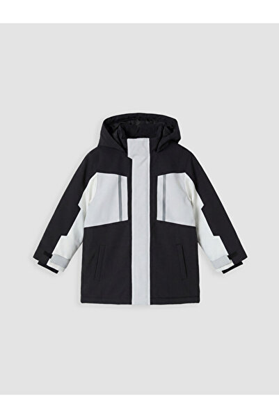 LC Waikiki Boys' Ski Coat with Reflective Detail for Style Enthusiasts from U...