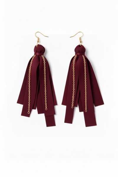 maia Gold Color Chain Earrings – Burgundy Color Tassel Design