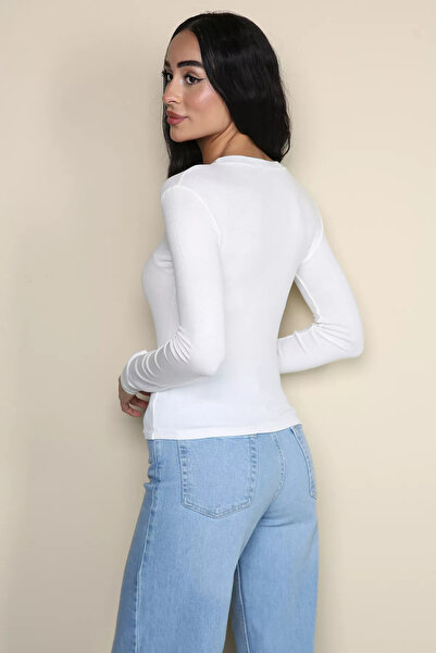 TOZLU Cream Women's Crew Neck Lycra Blouse