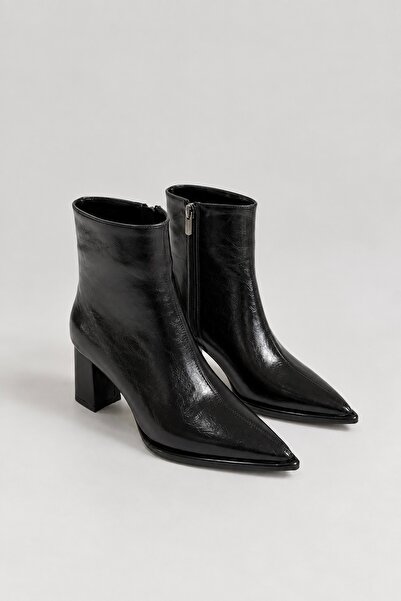 POLKA STORE Amor Stitch Detailed Zippered Medium Size Thick Heeled Pointed To...