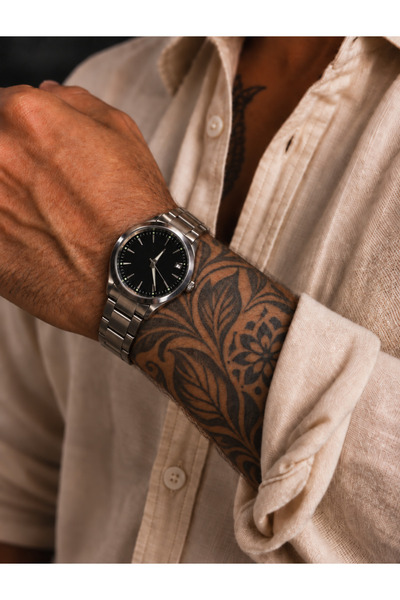 Geneva 44 mm Sade Siyah Kadran Gümüş Renk Çelik Erkek Kol Saati