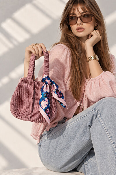 AFVENTE Women's Dusty Rose Hand Knitted Small Size Hand and Shoulder Bag
