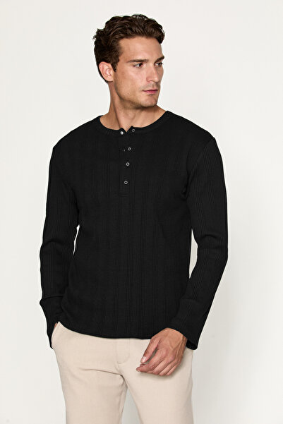 GRIMELANGE Kyro Men's Long Sleeve Black T-Shirt