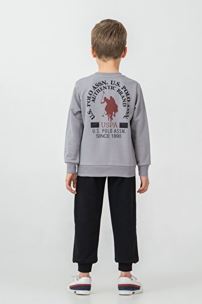 U.S. Polo Assn. طقم أولاد من 4-14 سنة مرخص من US Polo Assn - رمادي فضائي
