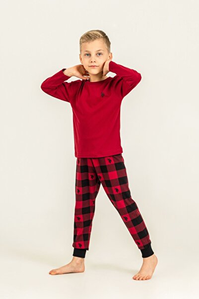U.S. Polo Assn. طقم أولاد من 4-14 سنة مرخص من US Polo Assn - أحمر كلاريت