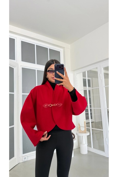 manana fashion Παλτό υψηλής ποιότητας με αγκράφα και καστορένια λεπτομέρεια