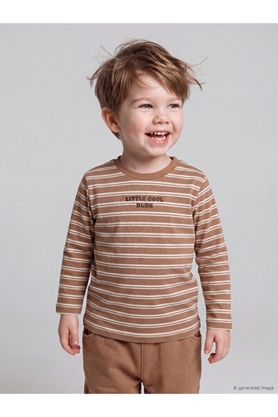LC Waikiki Rmz Gi̇yi̇m Farkiyla Striped Baby Boy T-Shirt