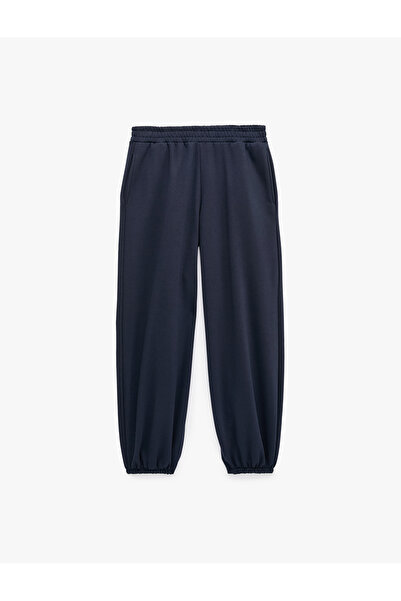 Koton Comfortable Fit Jogger Sweatpants with Raised Three-Thread Pockets